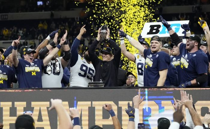 Michigan Football: Review of the 2021 Season

