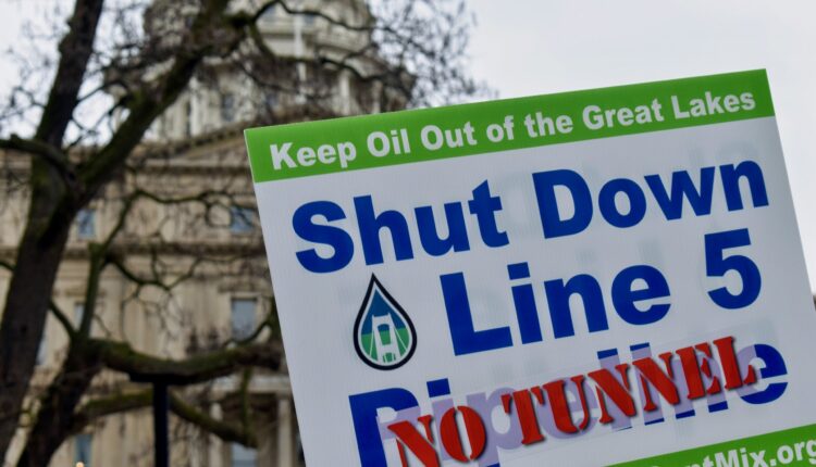 Federal pipeline standards backed by top energy regulator after Colonial Pipeline hack ⋆ Michigan Advance