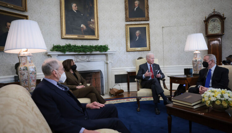 Biden cites 40-day timeline for Supreme Court confirmation ⋆ Michigan Advance