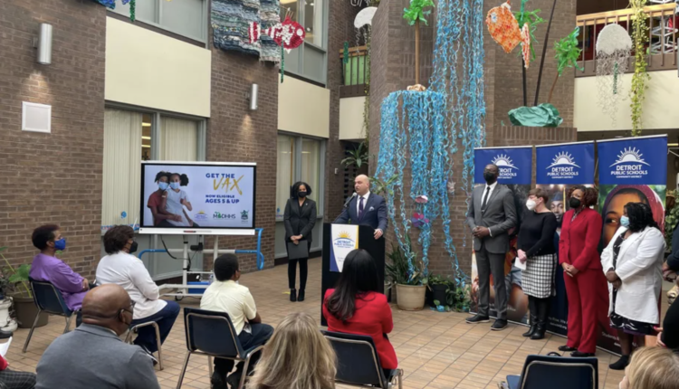 Detroit school district authorized to administer COVID vaccine at schools