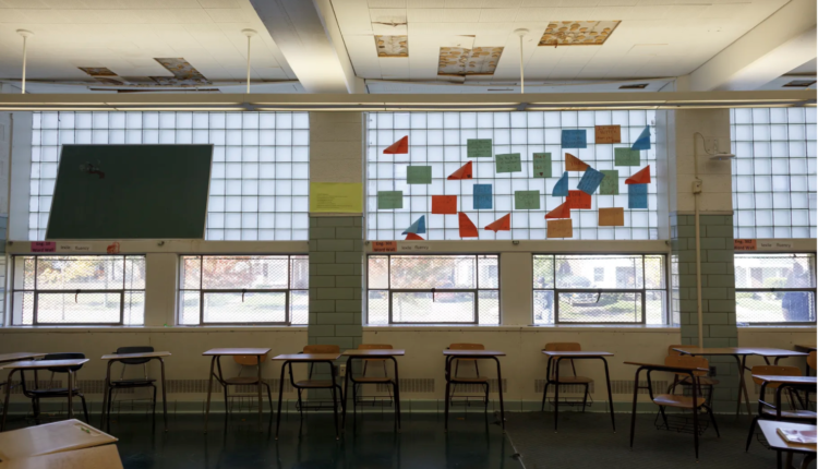 Detroit district seeks public input on facilities plan