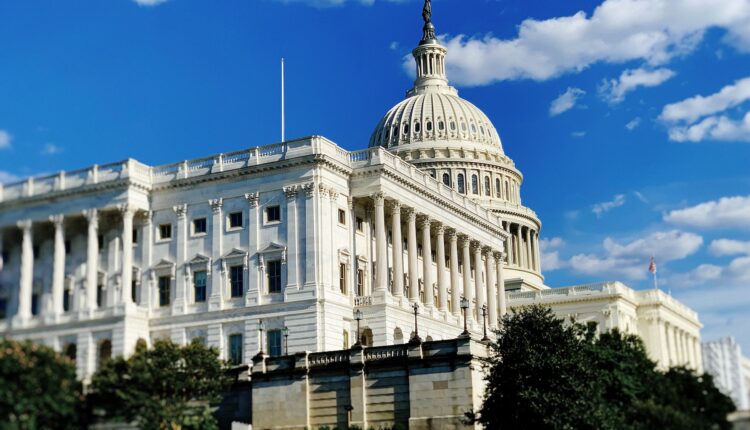 U.S. government shutdown days away as Congress struggles on Ukraine aid, COVID-19 relief ⋆ Michigan Advance