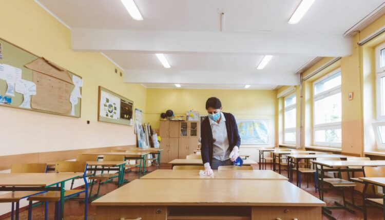 State reports 7 new COVID-19 school outbreaks in last week ⋆ Michigan Advance