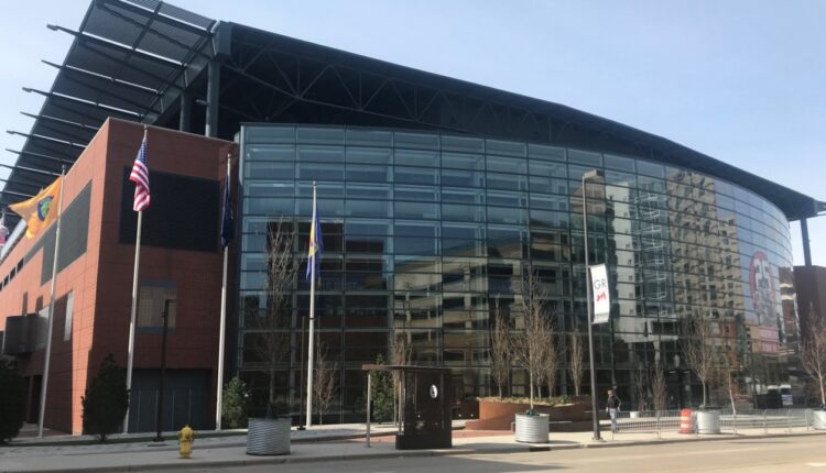 generic-van-andel-arena.jpg