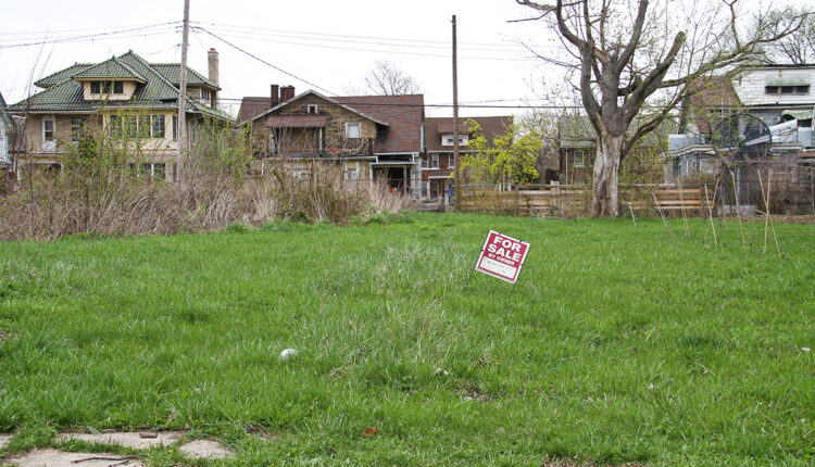 Detroit studies plan to reduce the fiscal ‘penalty’ of residency