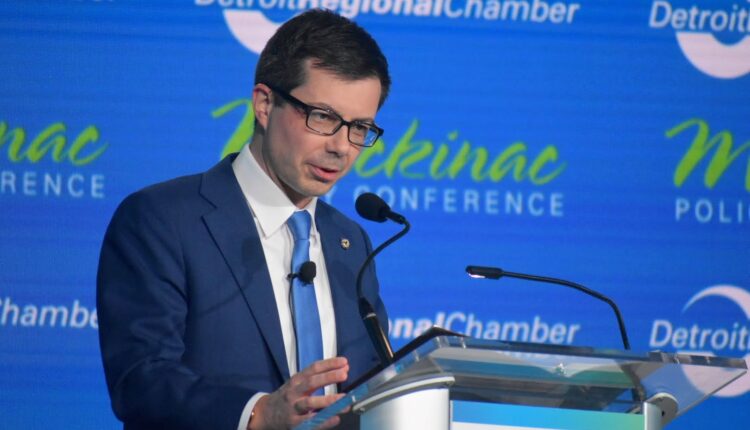 Buttigieg says investing in transportation could be the answer to lower inflation ⋆ Michigan Advance