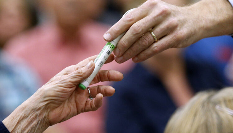 As insulin costs soar, diabetics say a $35 cap on co-pays is not enough ⋆ Michigan Advance