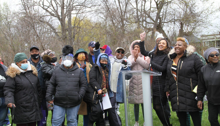 Block clubs get more options, funding for vacant land ownership