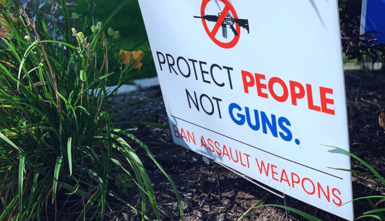 U.S. House panel advances assault weapons ban on party-line vote ⋆ Michigan Advance