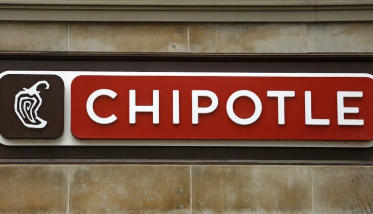 Workers at Lansing chipotle vote to join Teamsters Union
