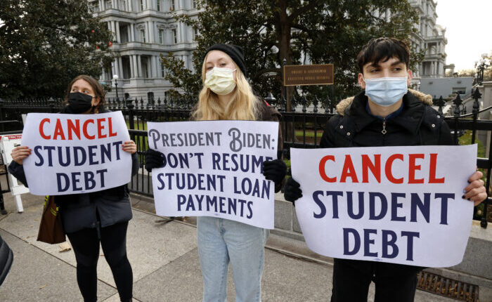 What the Biden student loan forgiveness plan means for Michiganders ⋆ Michigan Advance