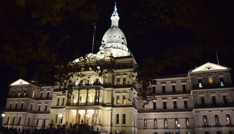 Legislature OKs $1B bipartisan spending plan for business tax breaks, scholarships and more ⋆ Michigan Advance