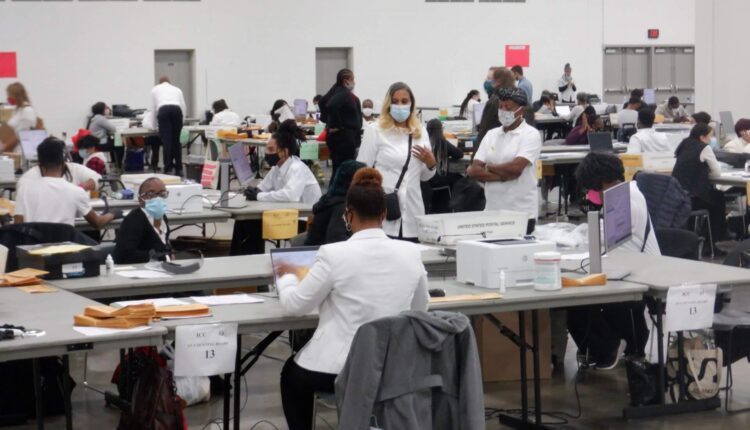 A conspiracy-fueled push to count ballots by hand gains traction ⋆ Michigan Advance