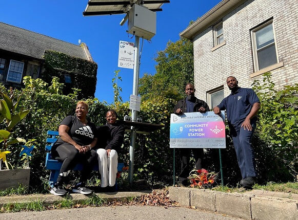 Detroit neighborhood raising funds to build public internet hotspots