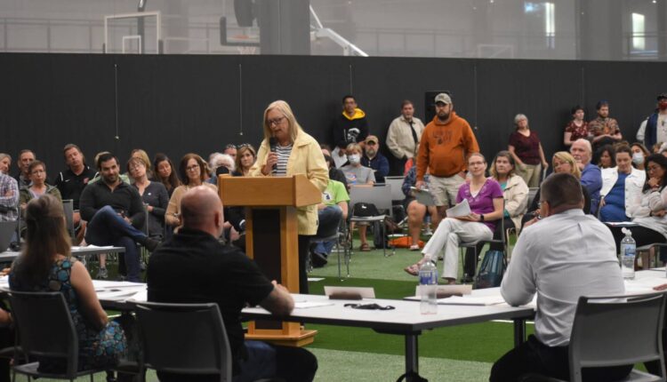 Contentious school board elections create new divides in communities across Michigan ⋆ Michigan Advance