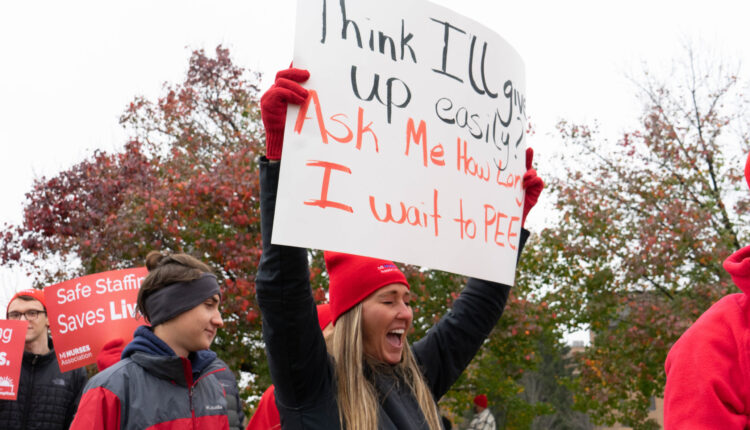 Borgess nurses reach tentative contract deal with Kalamazoo hospital ⋆ Michigan Advance