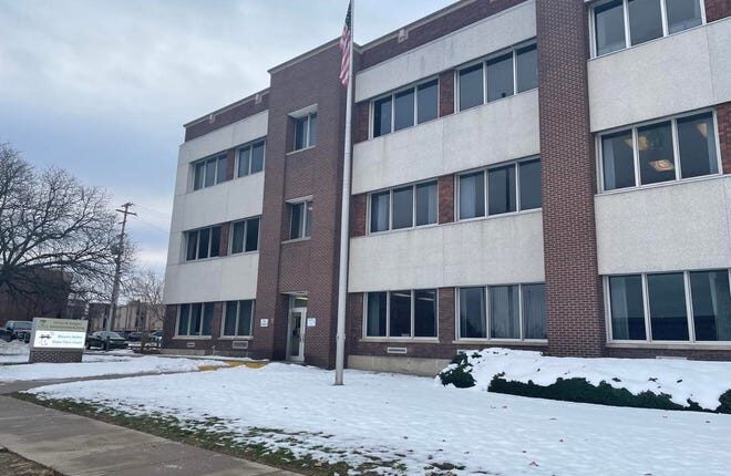 Lansing School District's Shirley M. Rodgers Administration Building at 519 W. Kalamazoo St. in Lansing on Dec.  29, 2022.