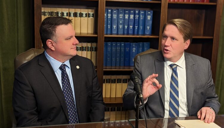 GOP minority holds up budget bill, forcing Democrat to come in for the vote after his baby was born ⋆ Michigan Advance