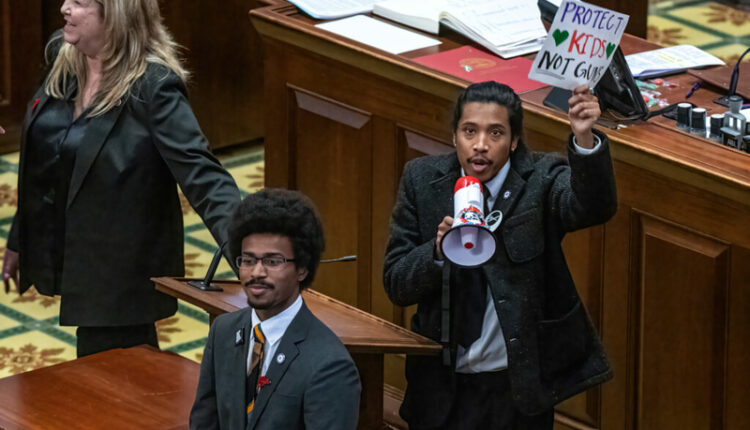 22 Mich. lawmakers join national letter backing Tenn. lawmakers expelled for gun control protest  ⋆ Michigan Advance
