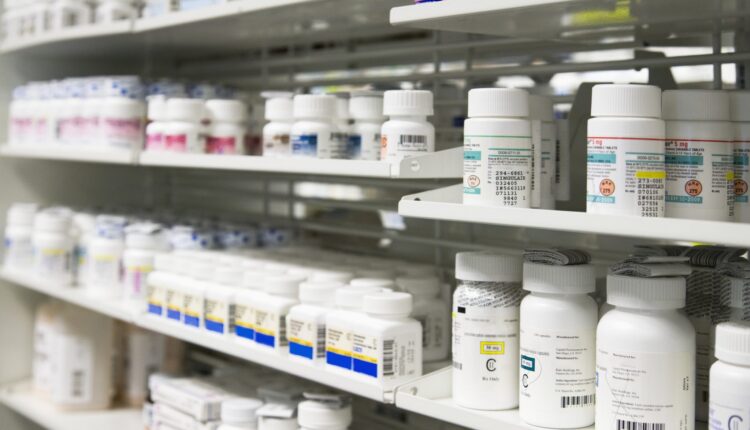 Democratic leaders warn abortion pill ruling could endanger other FDA-approved drugs ⋆ Michigan Advance