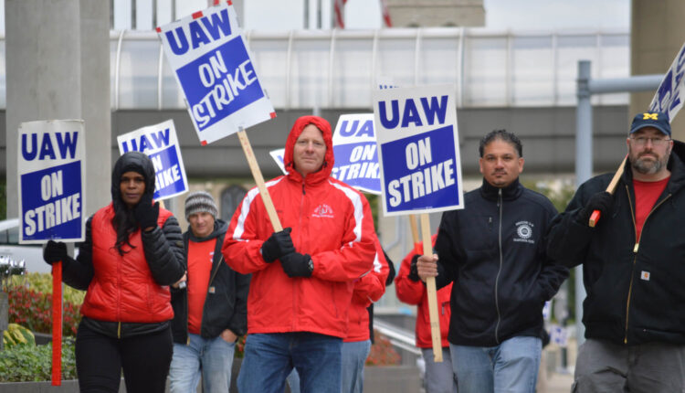Will the new UAW president’s tough talk translate to wins at the bargaining table? ⋆ Michigan Advance