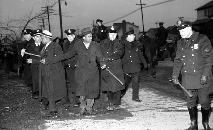 Black families move into Detroit housing after protests from white residents ⋆ Michigan Advance