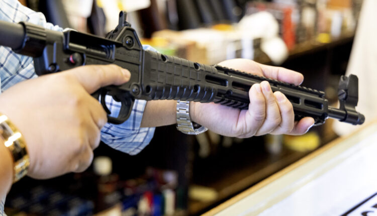 Working with local clerks, Dem lawmakers seek to prohibit firearms in polling places ⋆ Michigan Advance