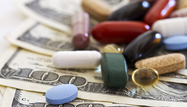 Overuse of antibiotics leading to dangerous ‘superbugs’ examined by U.S. Senate panel ⋆ Michigan Advance