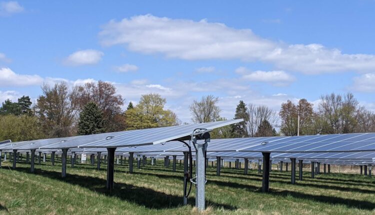 Whitmer signs bipartisan clean energy, cost-lowering bills into law ⋆ Michigan Advance