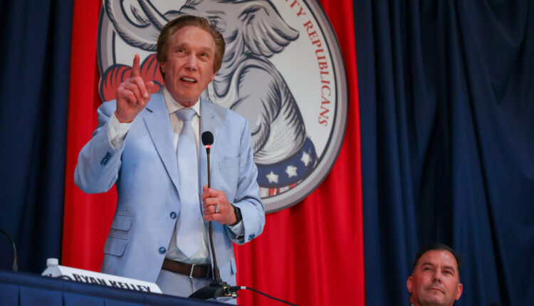 Michigan businessman Perry Johnson suspends presidential campaign ⋆ Michigan Advance