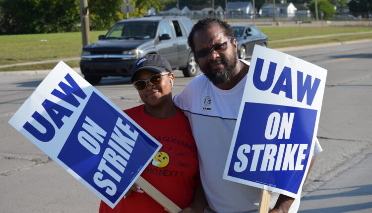 Local leaders call for auto workers’ gains to spread to EV plants, Southern Black workers ⋆ Michigan Advance
