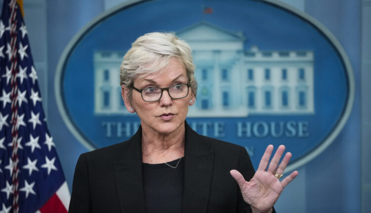 Biden administration to temporarily halt some export approvals for liquified natural gas ⋆ Michigan Advance