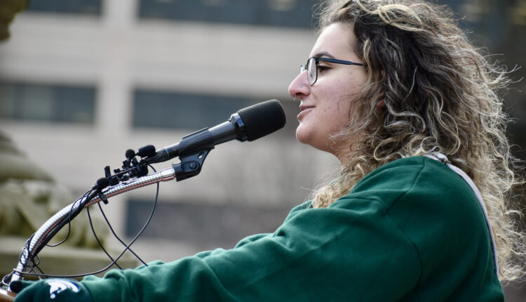 ‘We need you to keep fighting for our lives’ ⋆ Michigan Advance