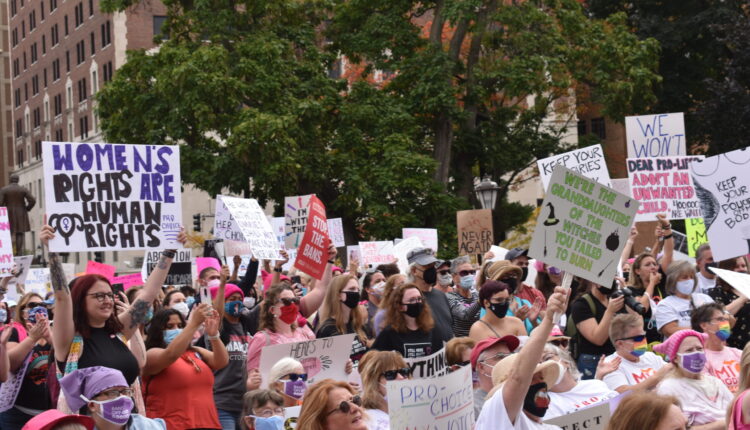 Lawsuit seeks to overturn abortion regulations including Michigan’s 24-hour waiting period  ⋆ Michigan Advance