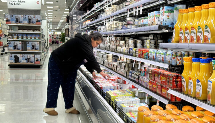 Experts say the economy is getting better, but consumers don’t feel that way. Here’s why. • Michigan Advance